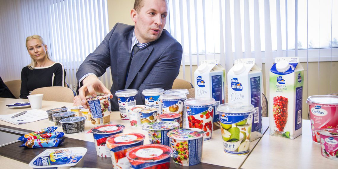 Foto: Valio tegevdirektor Maido Solovjov rõõmustab - Eesti piimanduse eksport on saanud panuse ka Valiolt