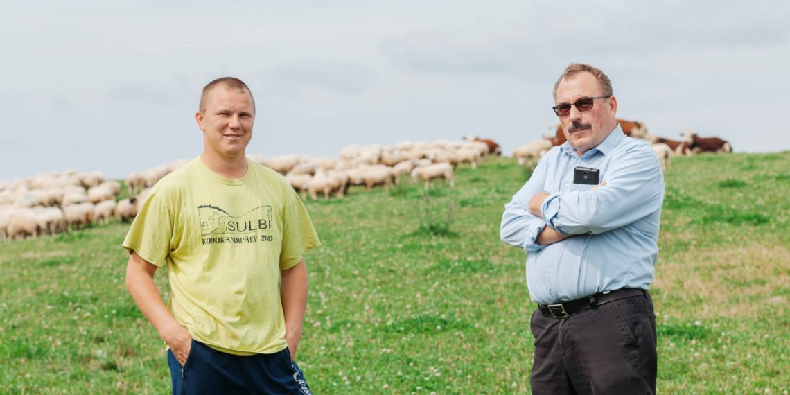 Ivar ja Aivar Rosenberg Roosu talus. Foto: Heikki Avent / Eestimaa Talupidajate Keskliit