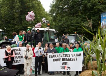 Põllumeeste meeleavaldus Toompeal 2015. Foto: Julia-Maria Linna