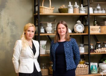 Kaja Piirfeldt ja Eve Valdvee. Foto: Raul Mee