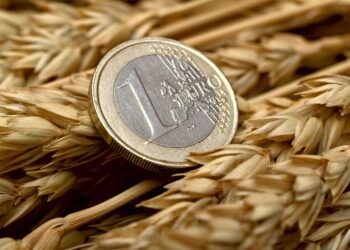 Koalitsioonileping. Erakorraline toetus piima- ja sealihasektorile. 12 miljonit lubatud, aga kättesaamisega läheb aega. Foto: Shutterstock