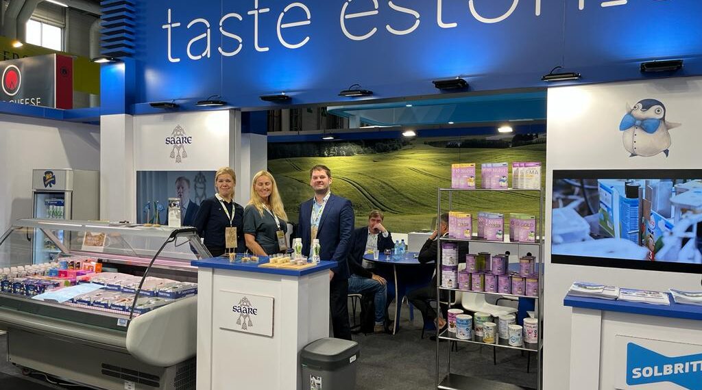 Eesti Põllumajandus-Kaubanduskoda korraldas Eesti toidutootjate ühise osalemise messil SIAL. Koja kaudu osaleb messil 15 Eesti ettevõtet. Saaremaa Delifood OÜ Pariisi messil. Foto: EPKK