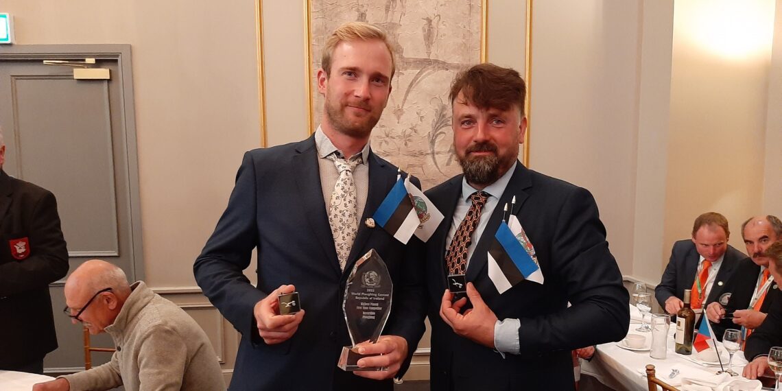 Eestit esindasid 2022. aastal Iirimaal toimunud künni maailmameistrivõistlustel Priit Puuorg (vasakul), kes pälvis 10. koha ja parima uustulnuka eriauhinna, ning Kaspar Järvala, kes saavutas 18. koha. Foto: Margus Ameerikas