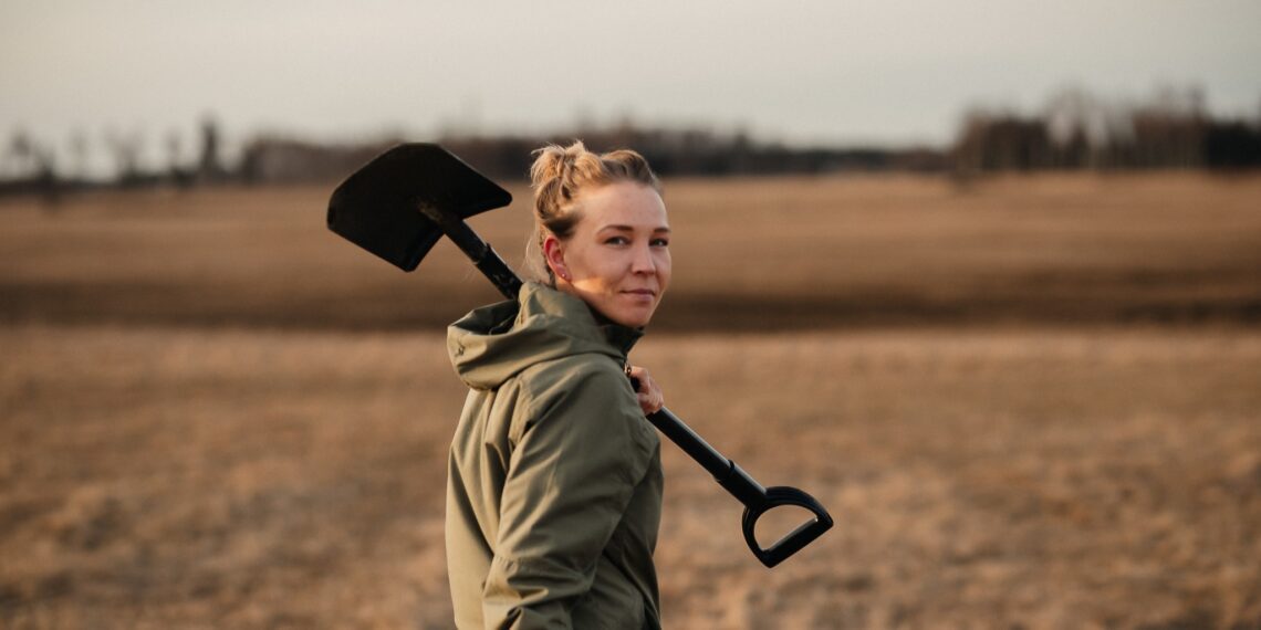 METK. Mullast ja kevadest. Pildil: Kerttu Tammik, mullamissiooni koordinaator, Maaelu Teadmuskeskus