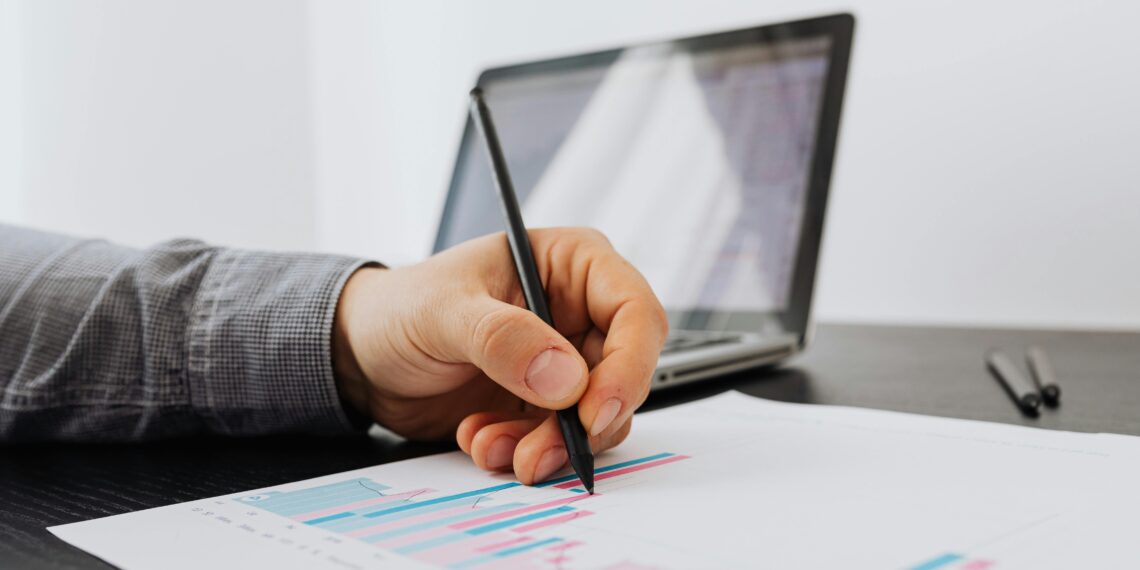 Graafikuga töö. Foto: Pexels