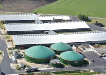 Kääritusjääk põllumaale rammuandjaks: lähema paari-kolme aasta jooksul kavandatakse Eestis uute biogaasitehaste ehitamist. Õisu biogaasijaam. Foto: Eesti Gaas