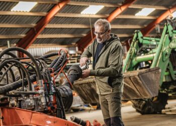 SE Tehnikakeskus: kuidas valida talveks töö- ja termoriideid? Juhend aktiivsetele inimestele ja professionaalidele.