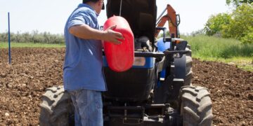 Regionaal- ja põllumajandusministeerium: põllumehed saavad detsembris taotleda investeeringutoetust vedelkütuse hoiustamiseks. Foto: Shutterstock