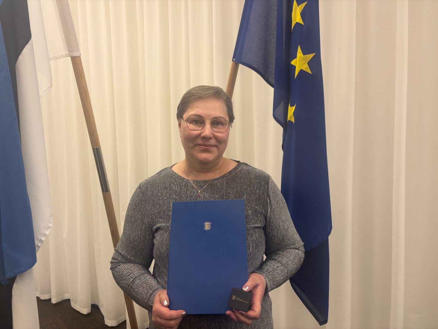 Kaja Marrandi pälvis tänavu Regionaal- ja Põllumajandusministeeriumilt hõbedase teenetemärgi. Foto: erakogu