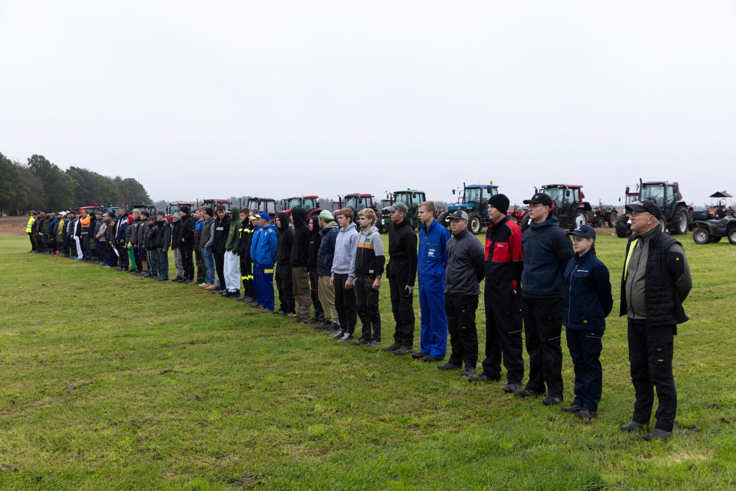 Olustveres toimunud 10. rahvusvahelised koolinoorte künnimeistrivõistlused. Fotod: Oleg Hartšenko