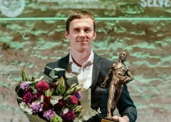 Taavi Tull 12. novembril 2025, kui ta pärjati aasta põllumehe tiitliga.